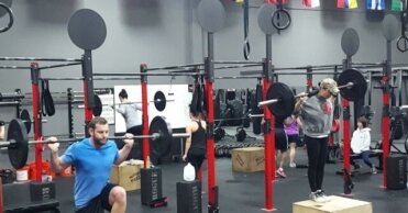 #gigym #bootcamp #raleighncfitness #legday