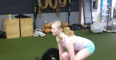 @ashleighh_taylorrr #deadlifts #gigym #raleighnc